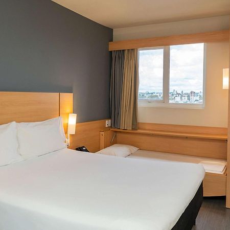 Ibis Chapeco Hotel Buitenkant foto